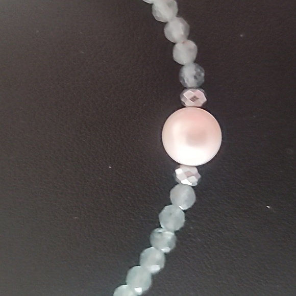 Aquamarine gemstones and genuine freshwater pearl 18" adjustable necklace. NWOT. - Picture 3 of 7